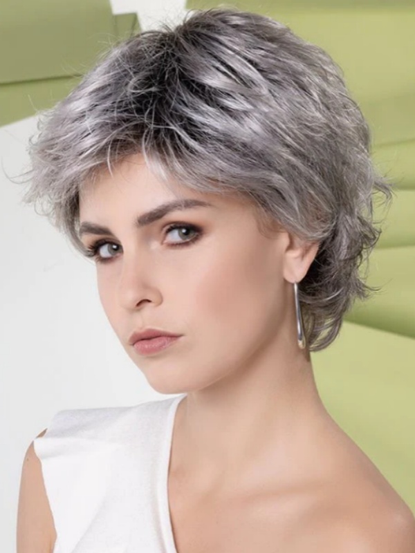 Kurze Geschichtete 6" Kunsthaarperücken Mit Lace Front